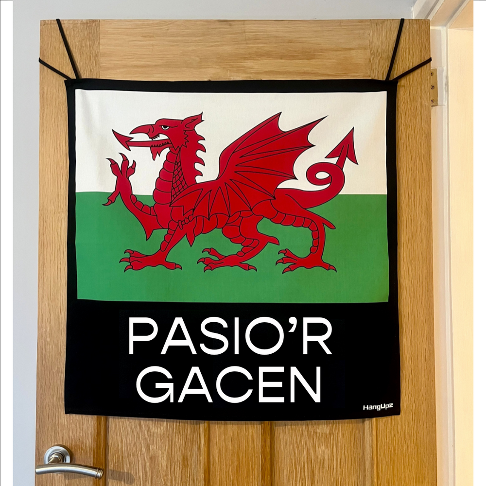 HANGUPZ Wales Flag Large 'Pass The Cake' Original Door-Hang Decoration
